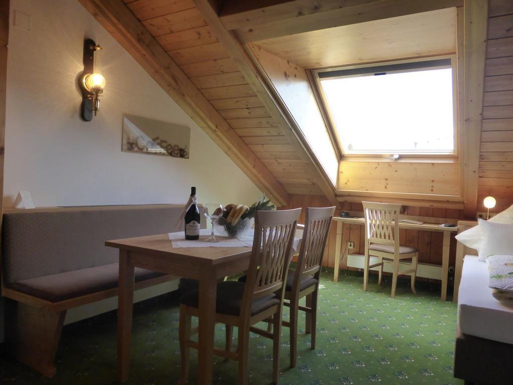 Ferienhotel Silberdistel Garni Bolsterlang Habitación foto